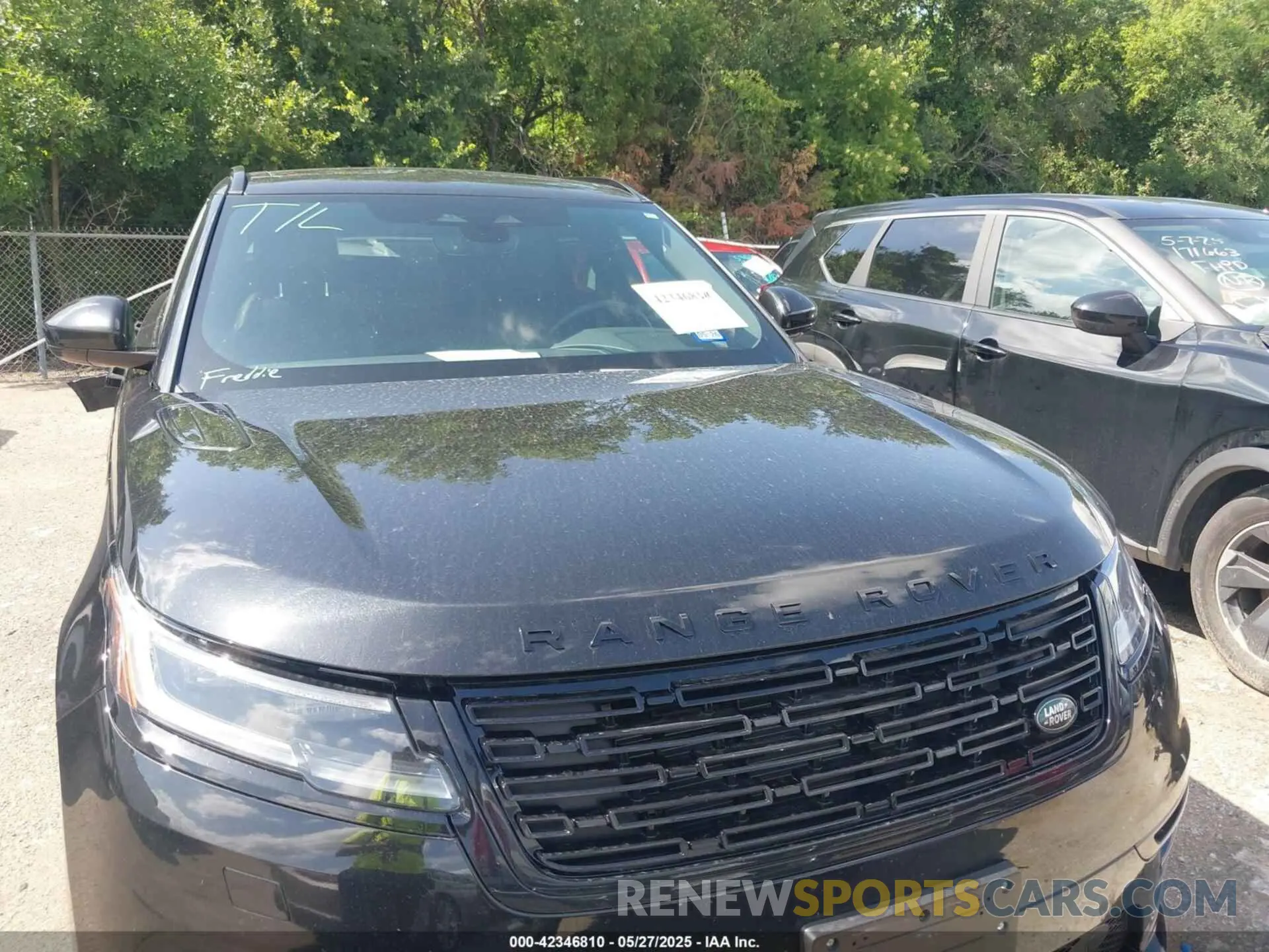 12 Photograph of a damaged car SALYL2EX4SA398296 LAND ROVER RANGE ROVER VELAR 2025