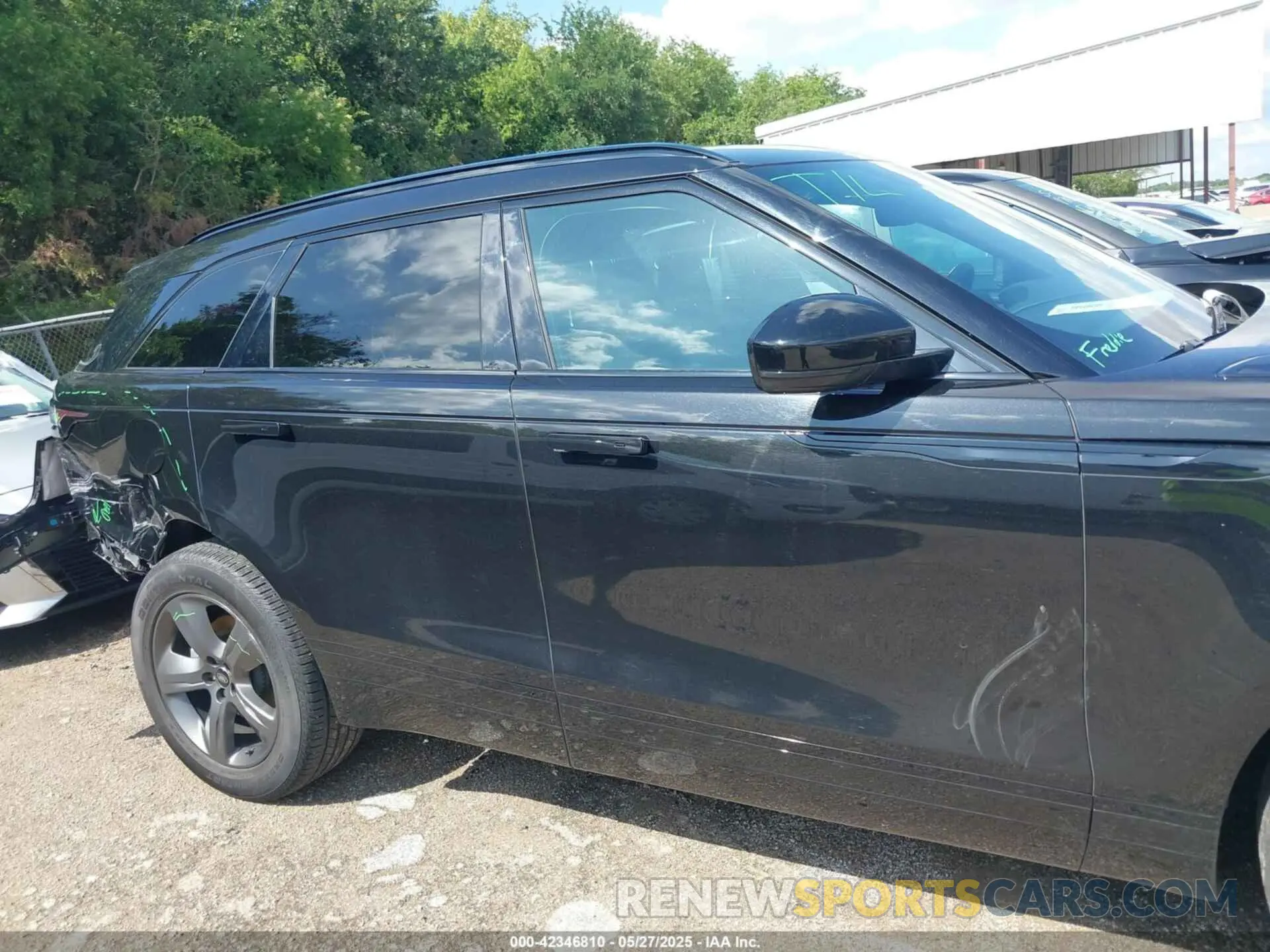 13 Photograph of a damaged car SALYL2EX4SA398296 LAND ROVER RANGE ROVER VELAR 2025