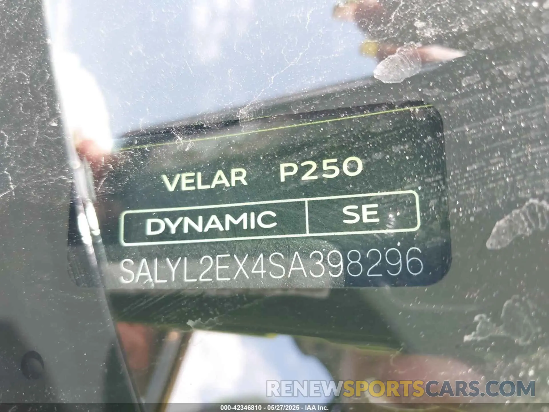 9 Photograph of a damaged car SALYL2EX4SA398296 LAND ROVER RANGE ROVER VELAR 2025