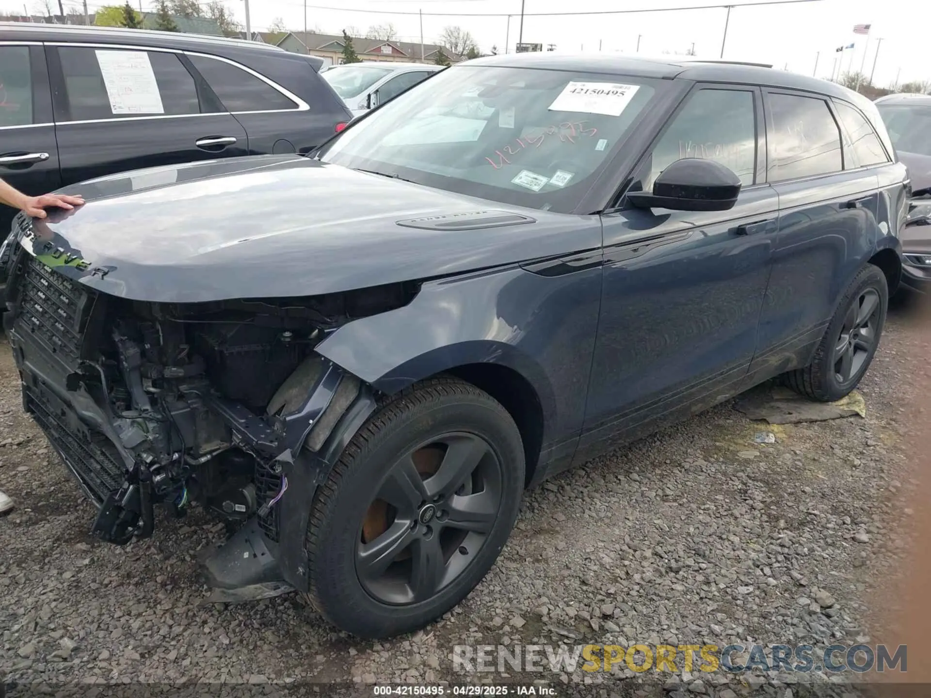 14 Photograph of a damaged car SALYL2EX9SA809479 LAND ROVER RANGE ROVER VELAR 2025