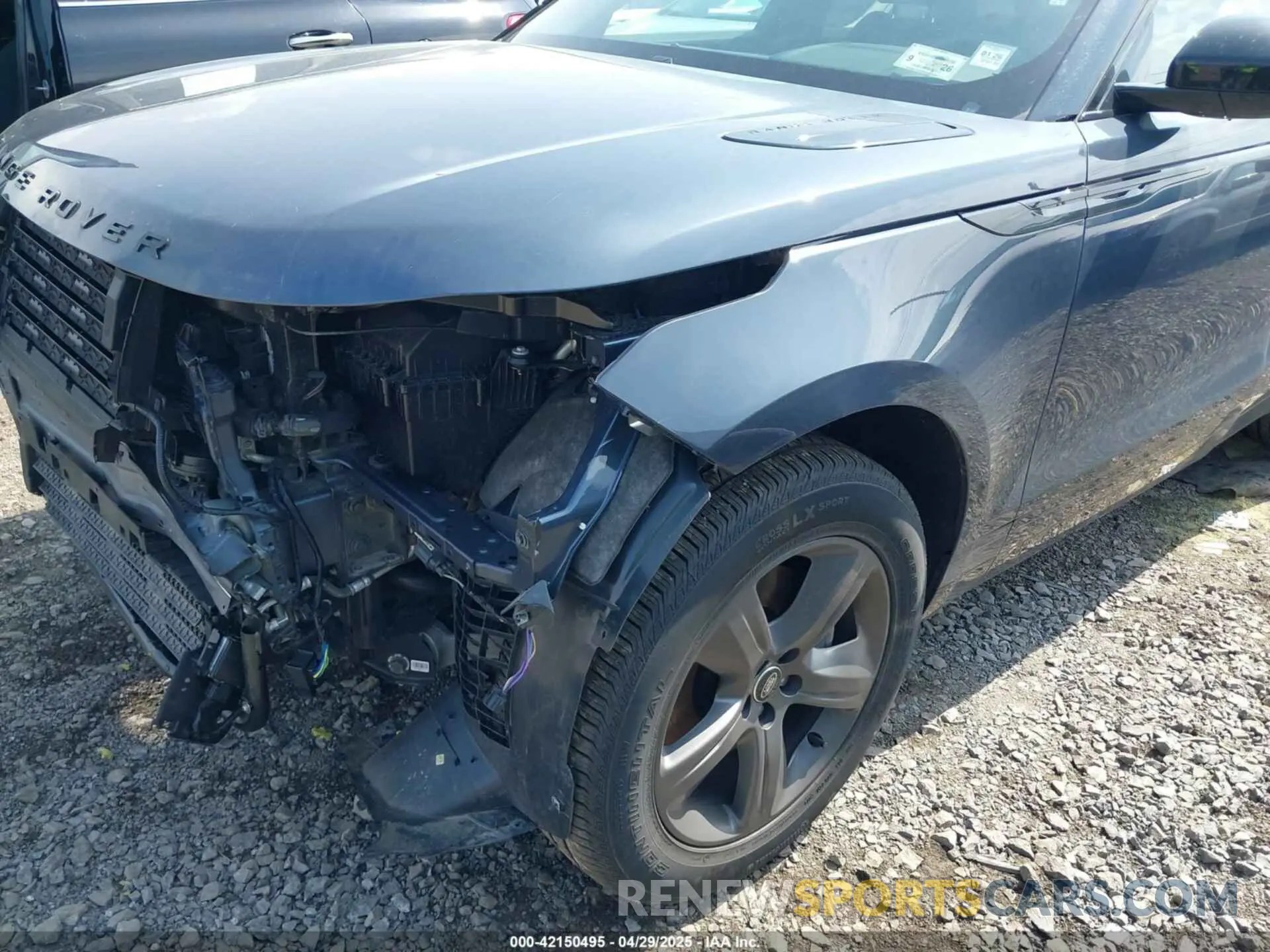 2 Photograph of a damaged car SALYL2EX9SA809479 LAND ROVER RANGE ROVER VELAR 2025