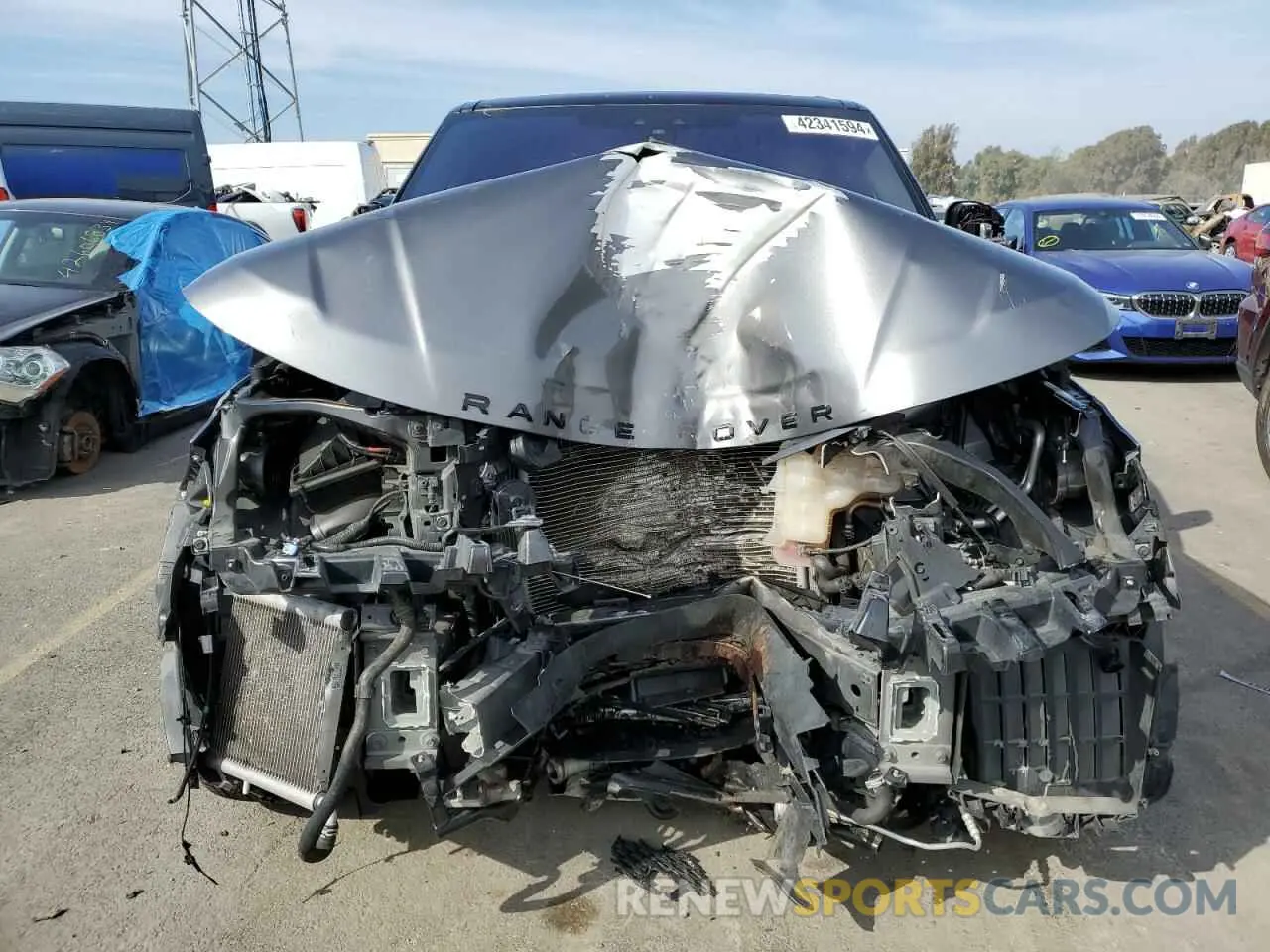 5 Photograph of a damaged car SALWR2RV3JA401816 LAND ROVER RANGEROVER 2018