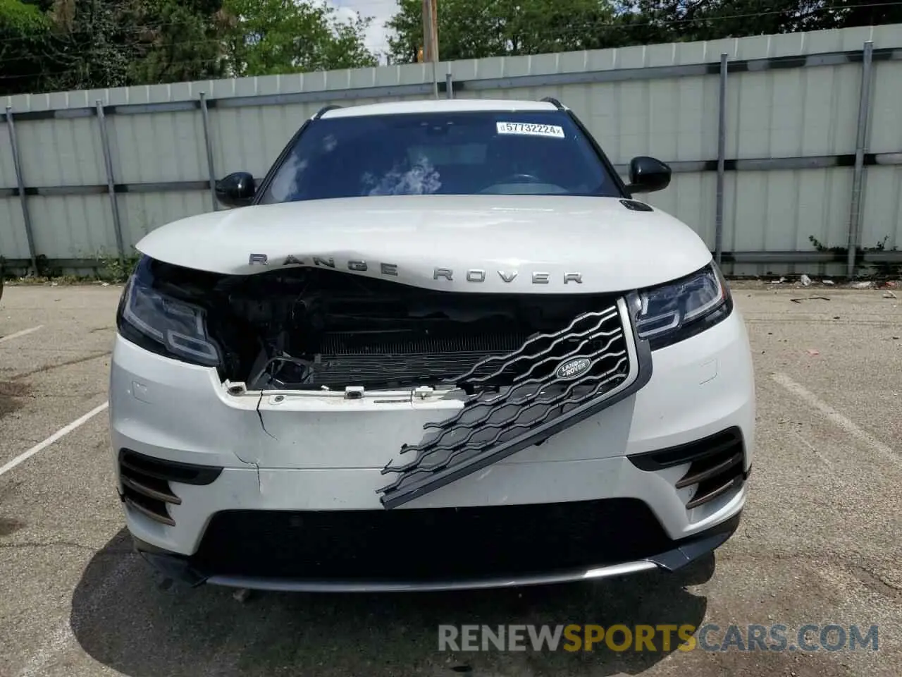 5 Photograph of a damaged car SALYL2RXXJA775836 LAND ROVER RANGEROVER 2018