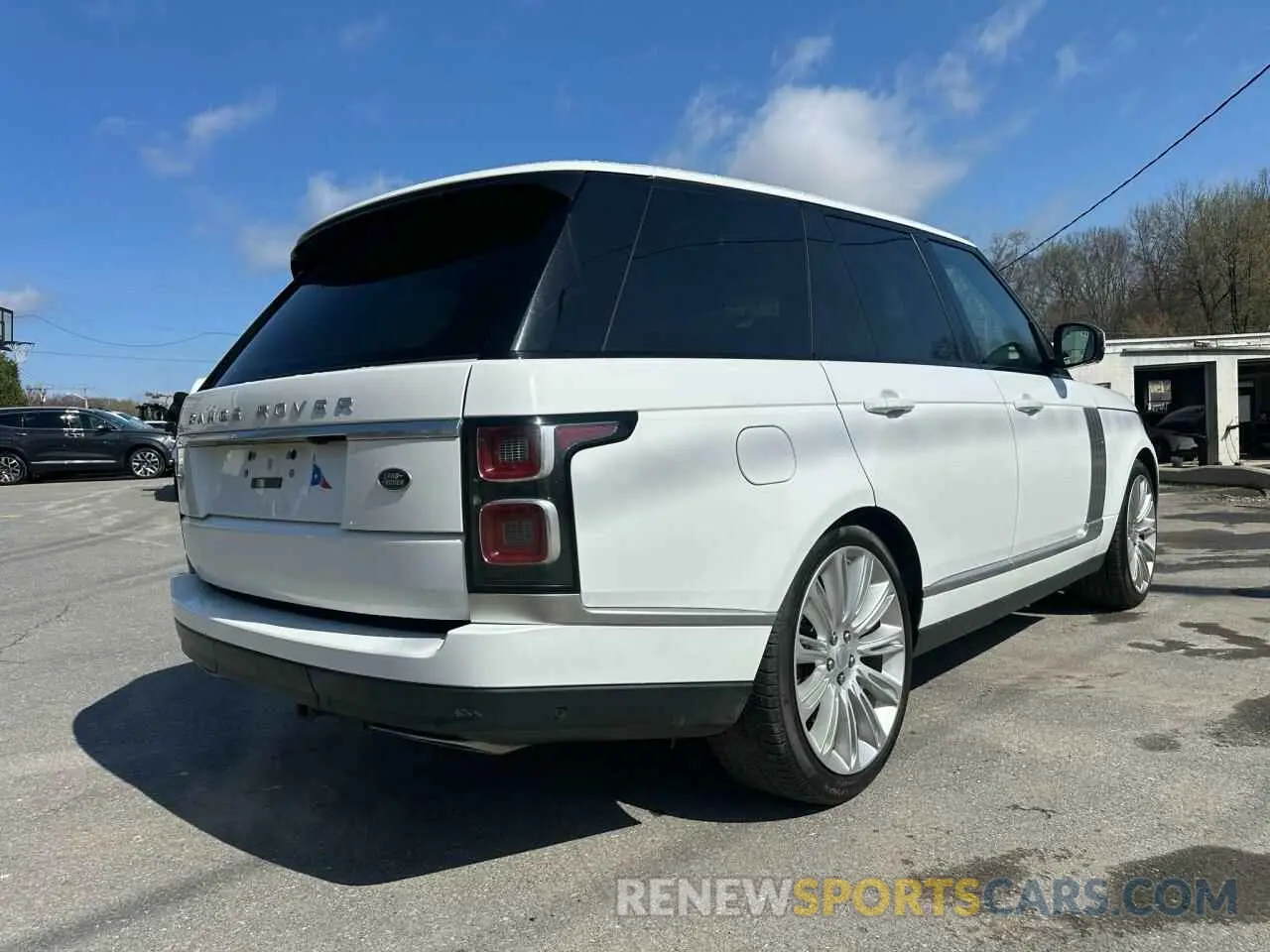 3 Photograph of a damaged car SALGS2RE0KA538934 LAND ROVER RANGEROVER 2019