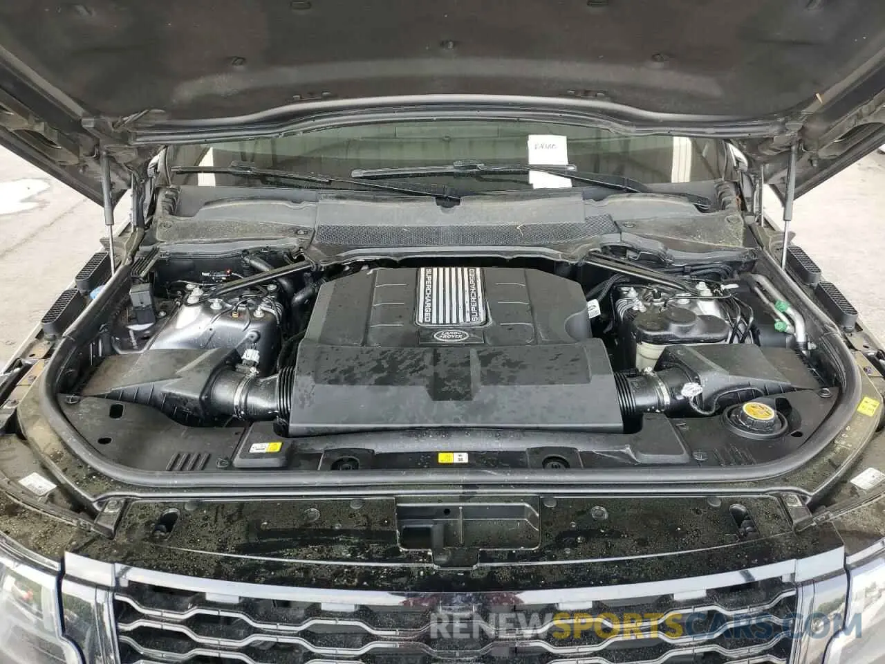 12 Photograph of a damaged car SALGS2RE0KA542076 LAND ROVER RANGEROVER 2019