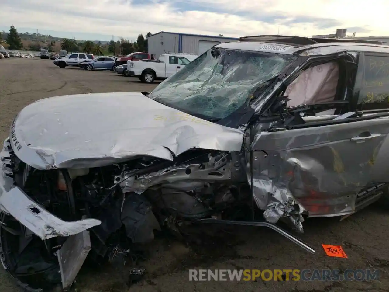 9 Photograph of a damaged car SALGS2RE1KA548694 LAND ROVER RANGEROVER 2019