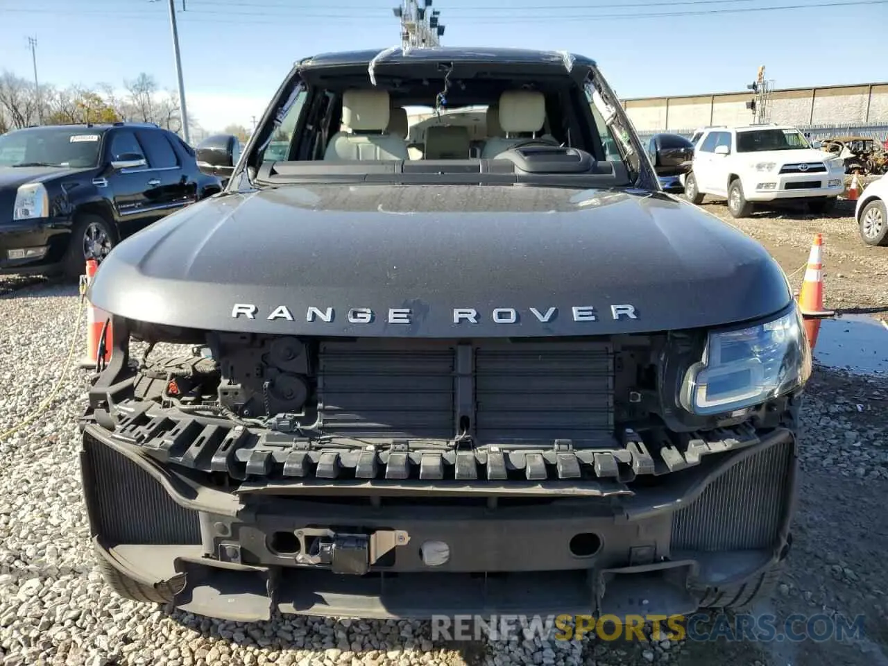 5 Photograph of a damaged car SALGS2RE2KA531175 LAND ROVER RANGEROVER 2019