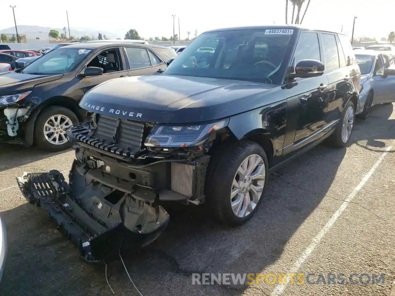 2 Photograph of a damaged car SALGS2RE2KA550695 LAND ROVER RANGEROVER 2019