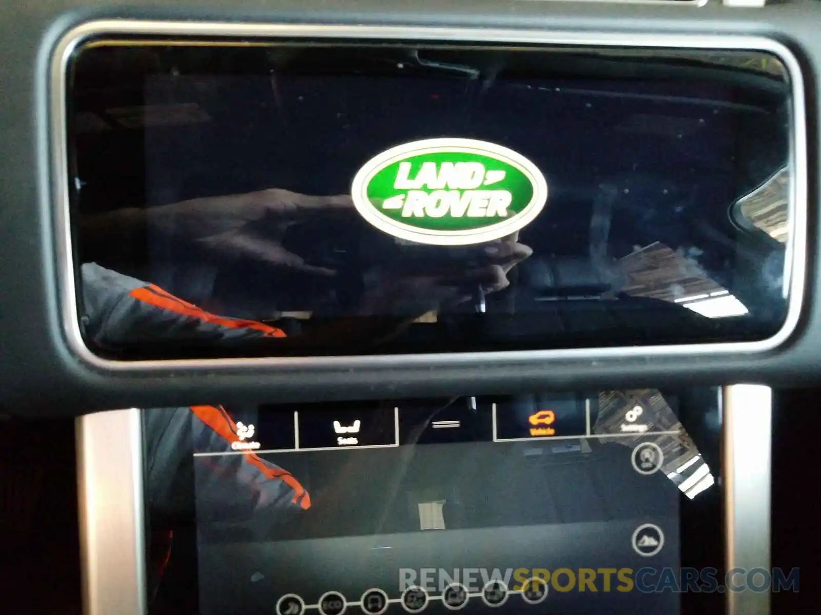 9 Photograph of a damaged car SALGS2RE3KA554271 LAND ROVER RANGEROVER 2019