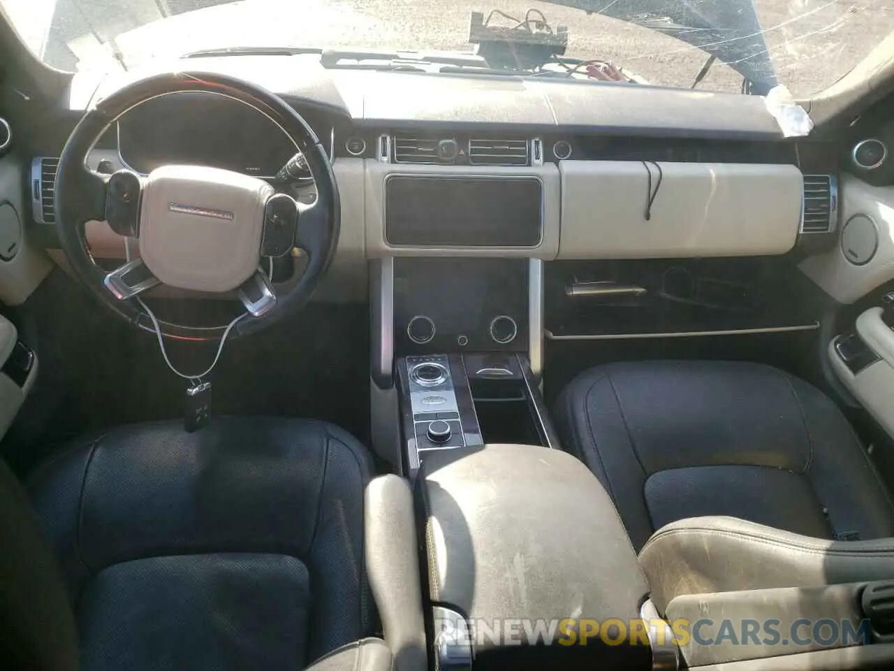 8 Photograph of a damaged car SALGS2RE6KA520485 LAND ROVER RANGEROVER 2019