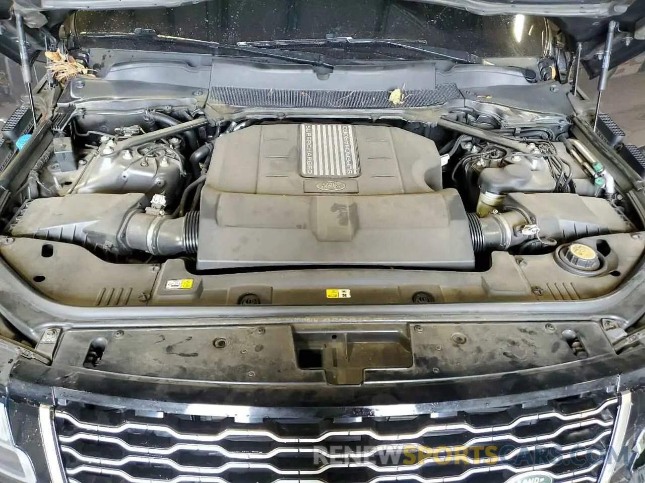 12 Photograph of a damaged car SALGS2RE6KA529994 LAND ROVER RANGEROVER 2019