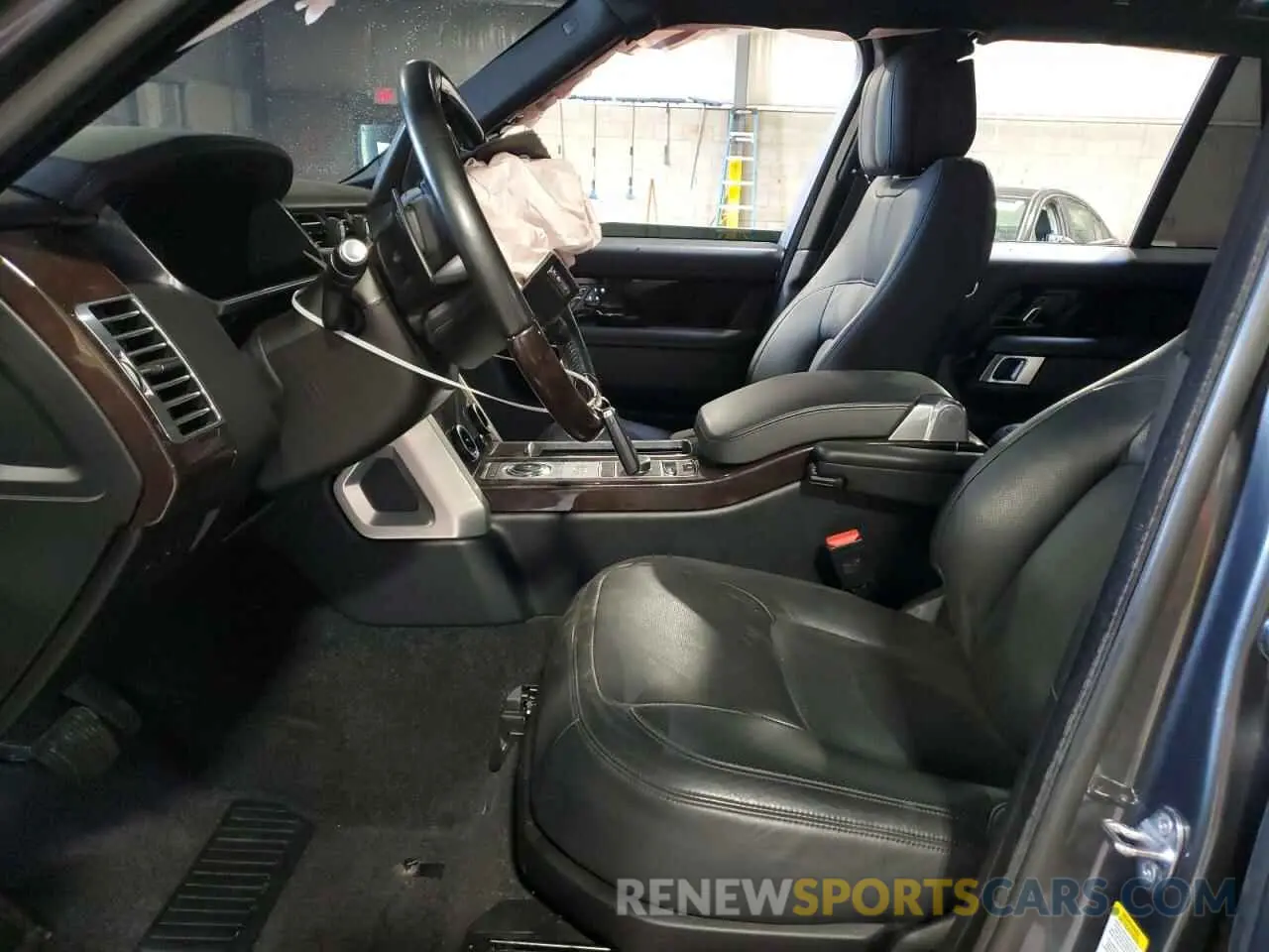 7 Photograph of a damaged car SALGS2RE6KA529994 LAND ROVER RANGEROVER 2019