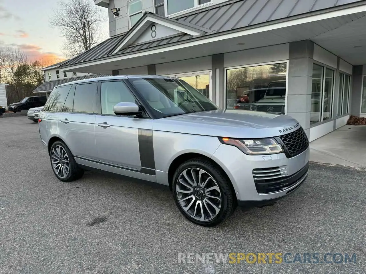 1 Photograph of a damaged car SALGS2RE7KA531172 LAND ROVER RANGEROVER 2019
