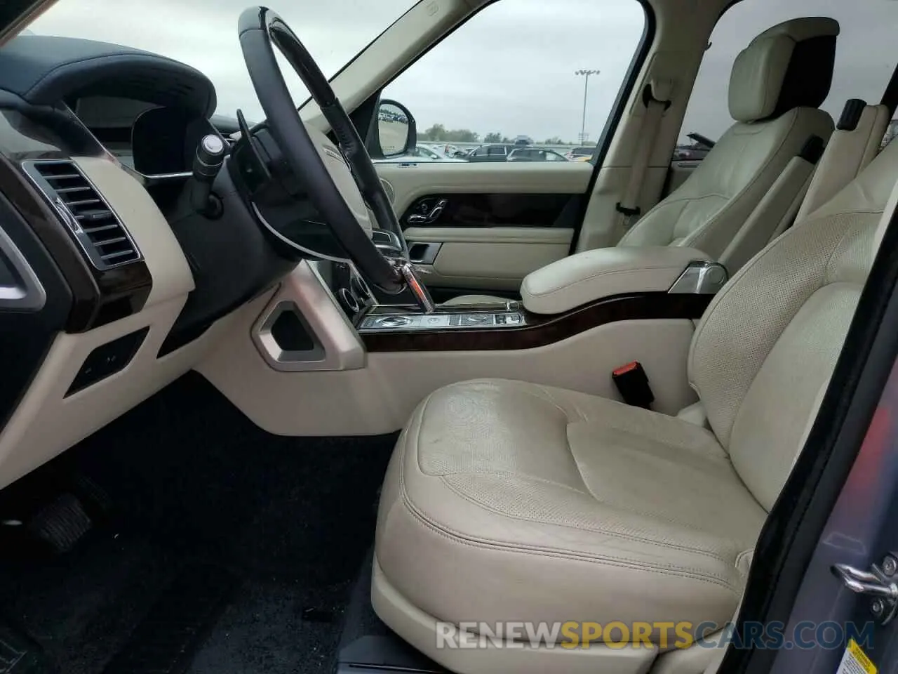 7 Photograph of a damaged car SALGS2RE8KA547462 LAND ROVER RANGEROVER 2019
