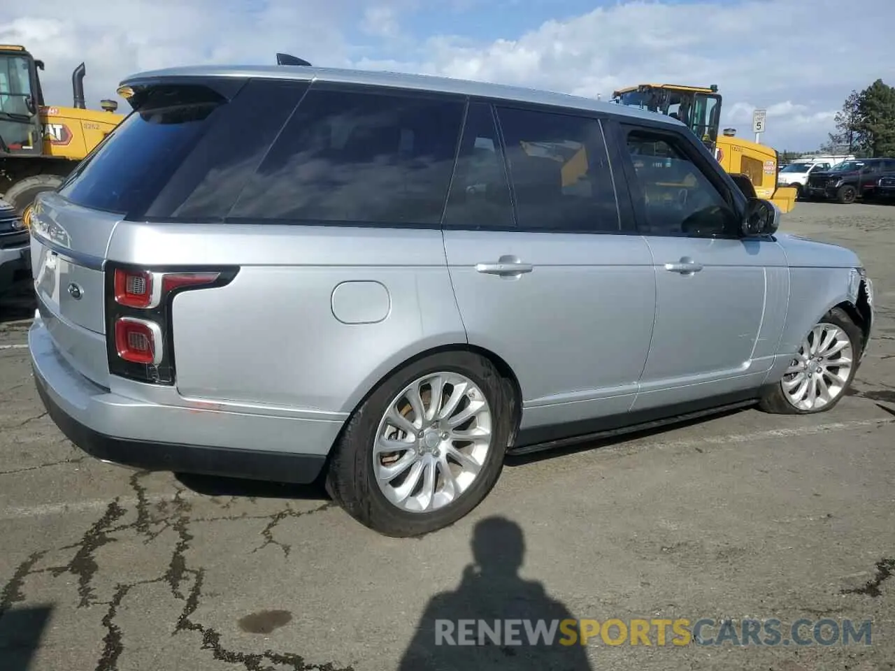 3 Photograph of a damaged car SALGS2REXKA551027 LAND ROVER RANGEROVER 2019