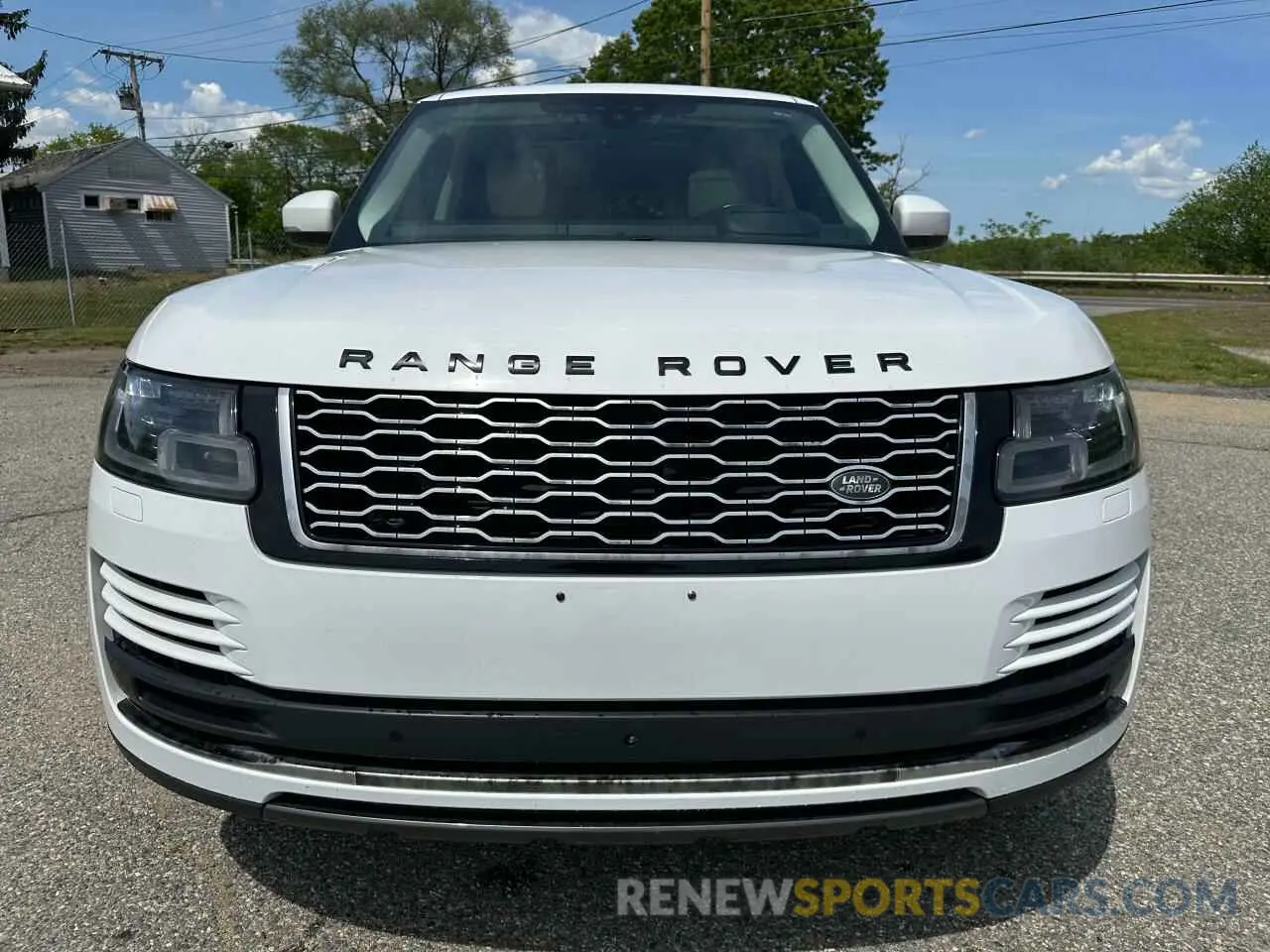 11 Photograph of a damaged car SALGS2SV0KA540872 LAND ROVER RANGEROVER 2019