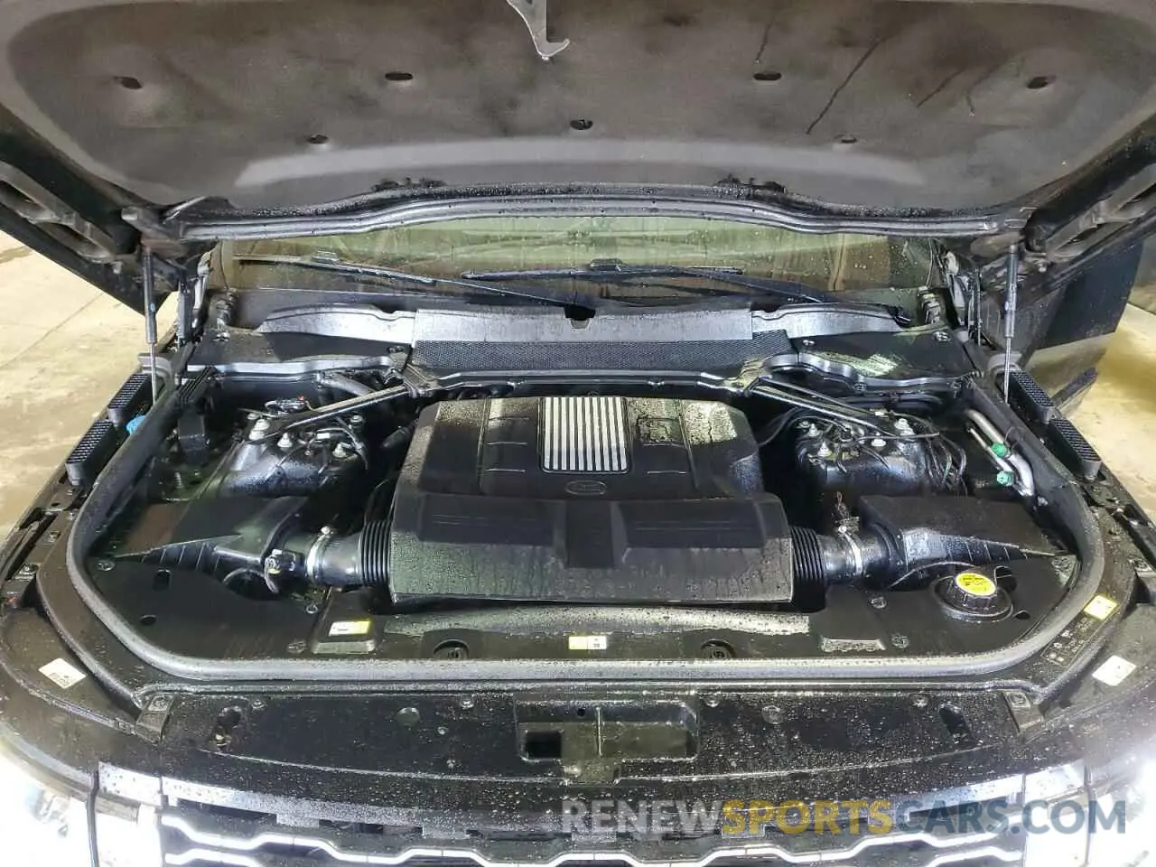 12 Photograph of a damaged car SALGS2SV0KA560894 LAND ROVER RANGEROVER 2019