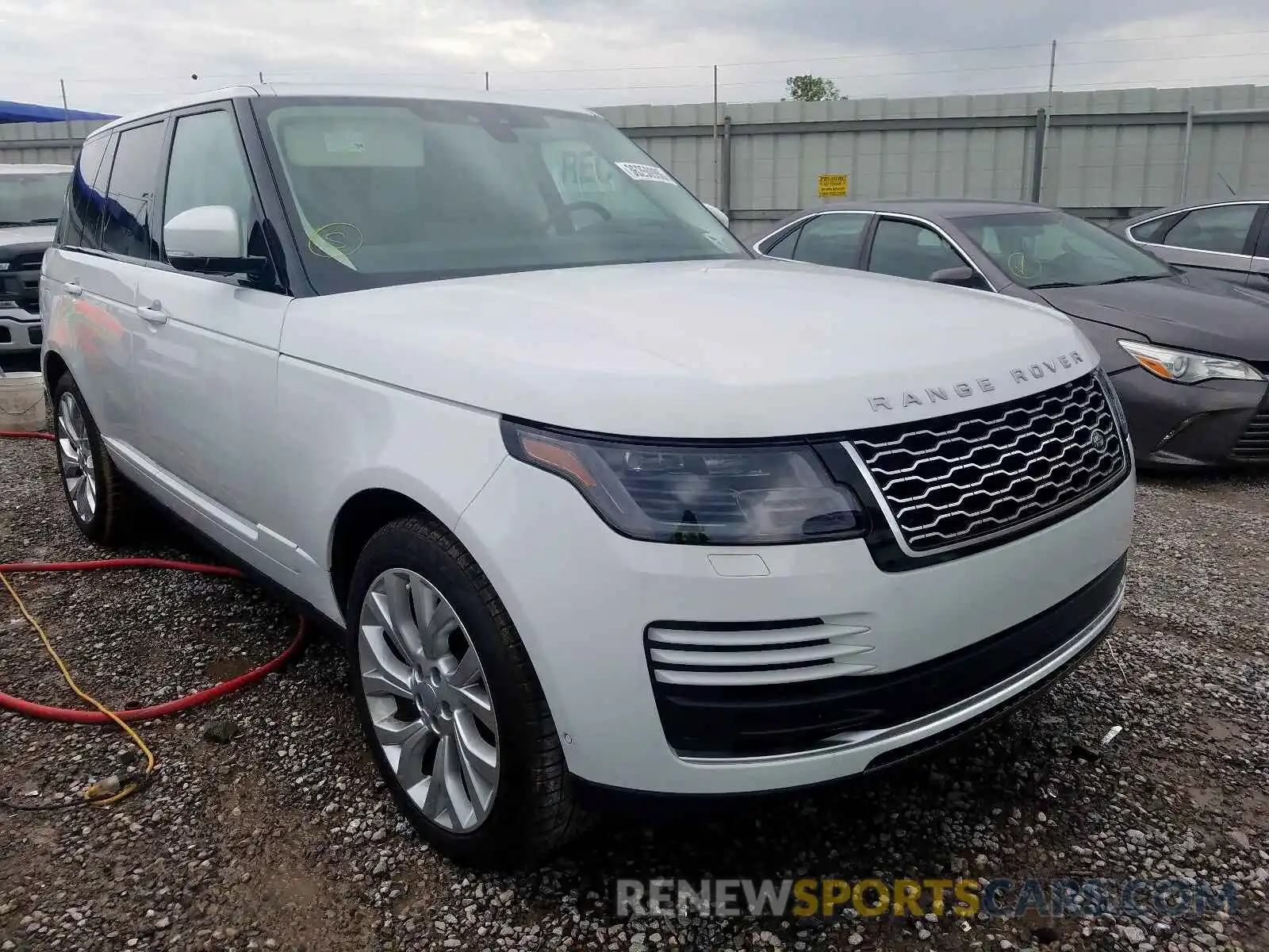 1 Photograph of a damaged car SALGS2SV1KA516791 LAND ROVER RANGEROVER 2019