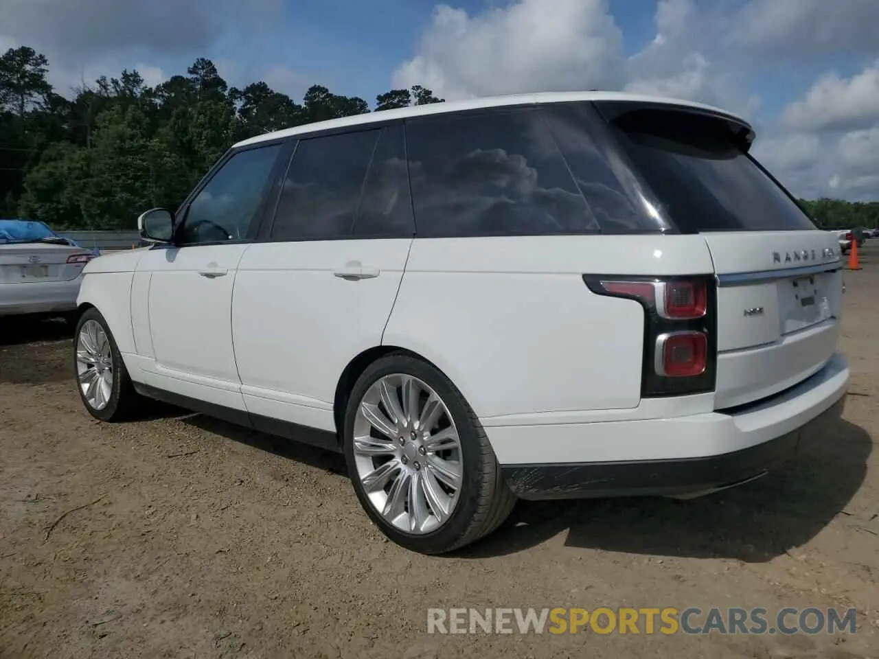 2 Photograph of a damaged car SALGS2SV1KA527757 LAND ROVER RANGEROVER 2019