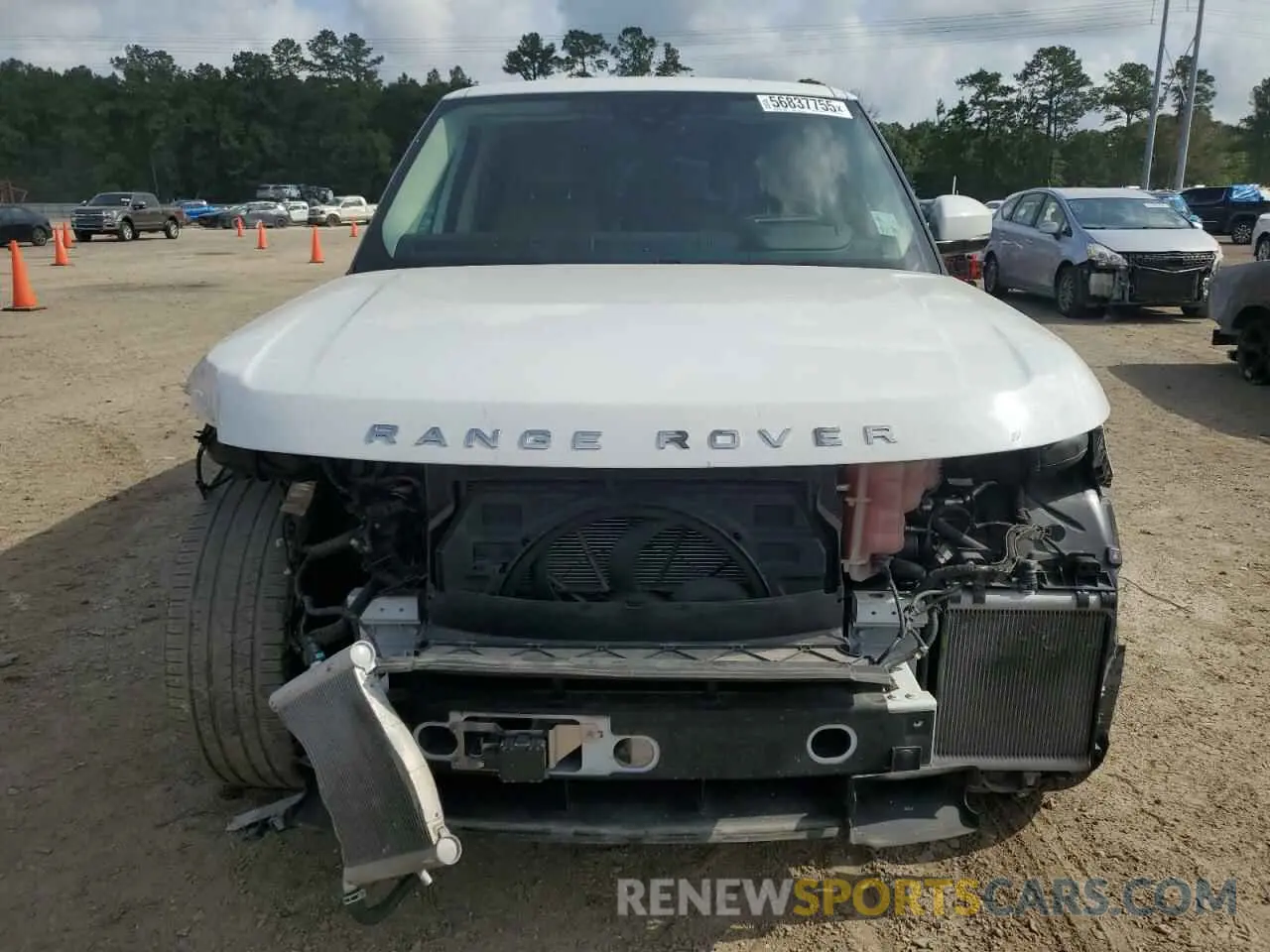 5 Photograph of a damaged car SALGS2SV1KA527757 LAND ROVER RANGEROVER 2019