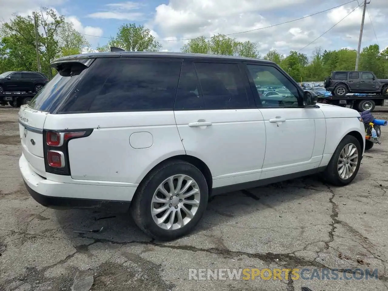 3 Photograph of a damaged car SALGS2SV2KA557981 LAND ROVER RANGEROVER 2019