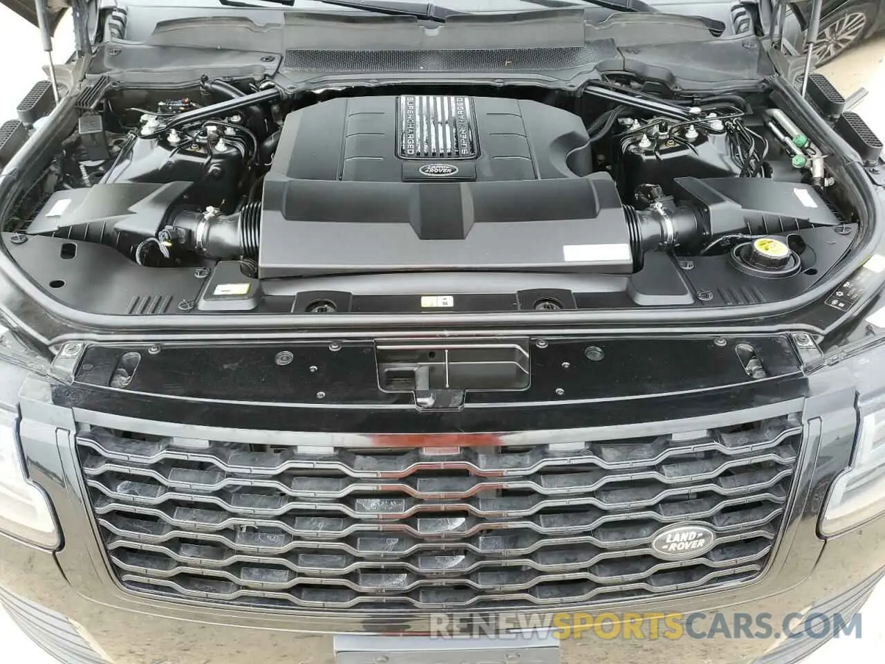 11 Photograph of a damaged car SALGS2SV3KA550702 LAND ROVER RANGEROVER 2019