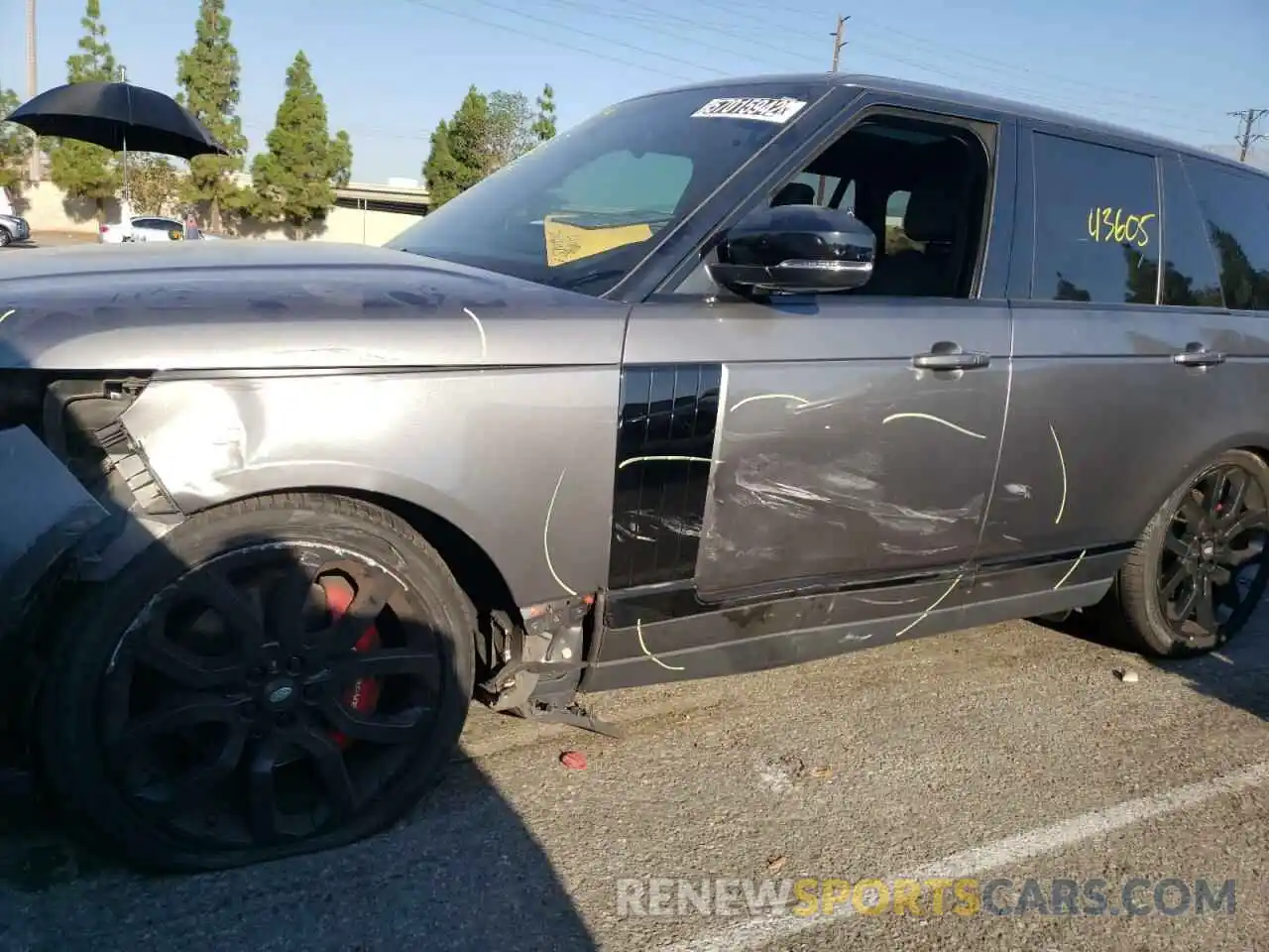 9 Photograph of a damaged car SALGS2SV4KA549977 LAND ROVER RANGEROVER 2019