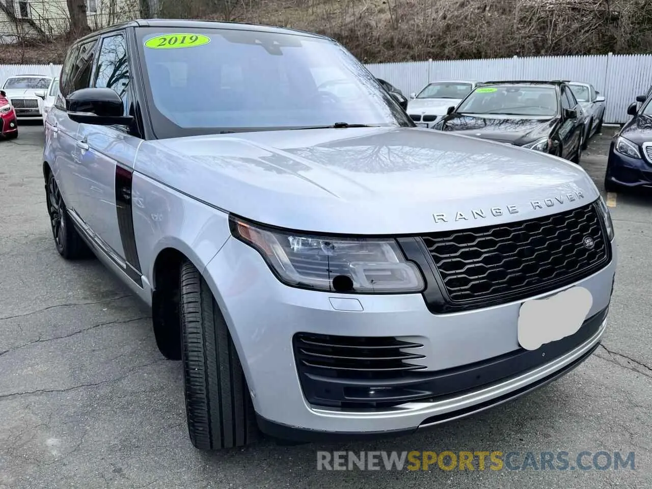 1 Photograph of a damaged car SALGS2SV5KA538101 LAND ROVER RANGEROVER 2019