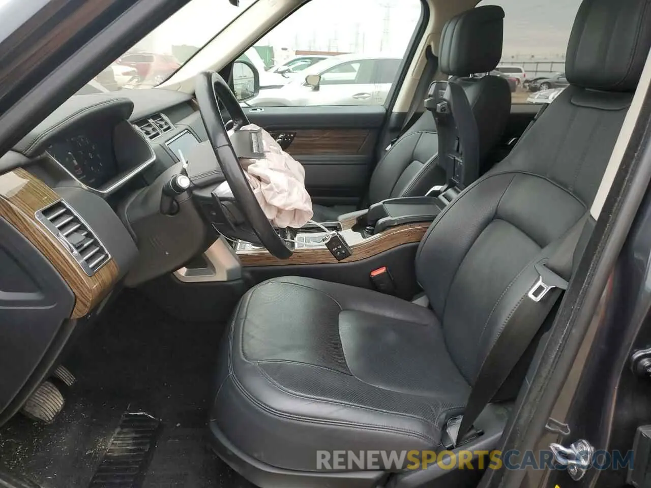 7 Photograph of a damaged car SALGS2SV7KA547690 LAND ROVER RANGEROVER 2019