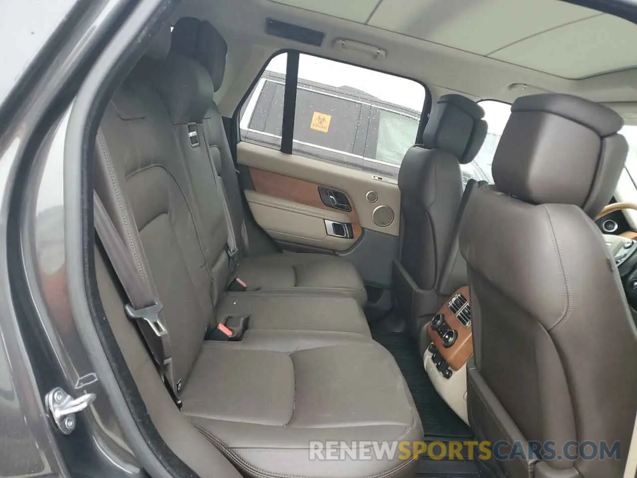 10 Photograph of a damaged car SALGS2SV8KA539212 LAND ROVER RANGEROVER 2019