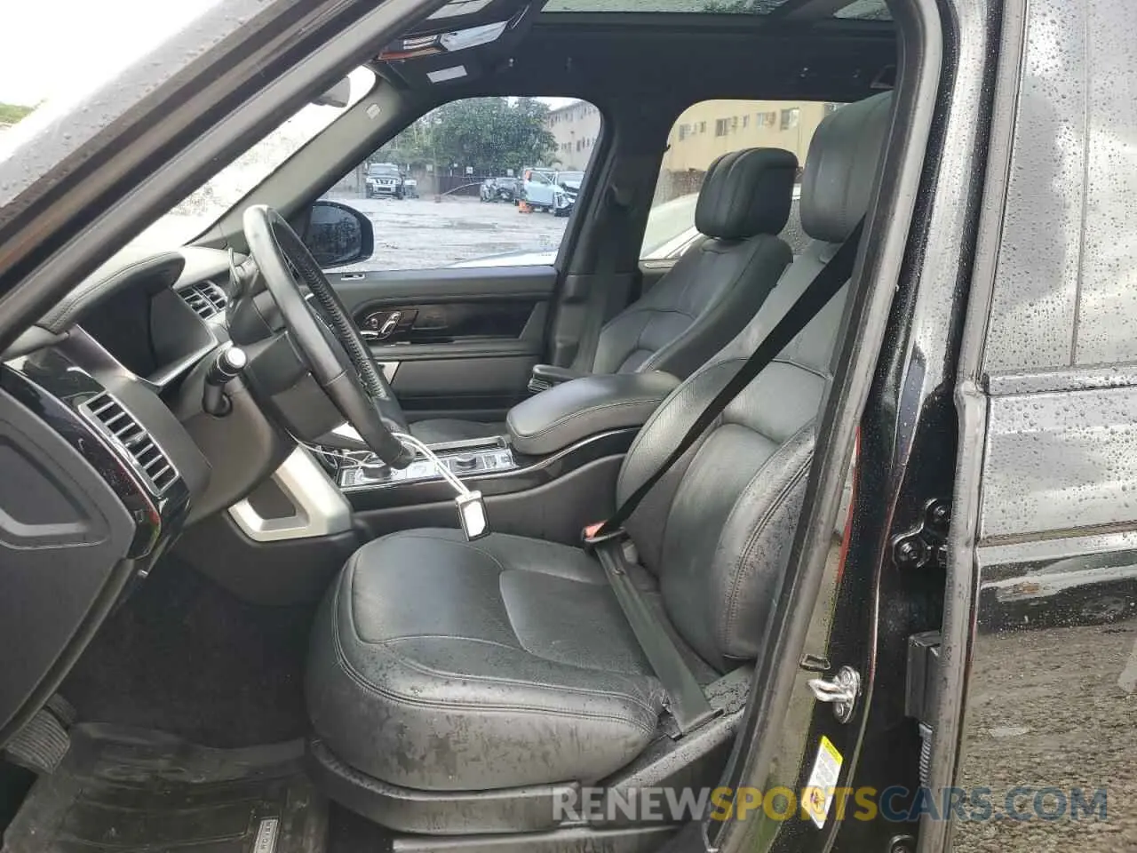 7 Photograph of a damaged car SALGS2SV8KA545267 LAND ROVER RANGEROVER 2019