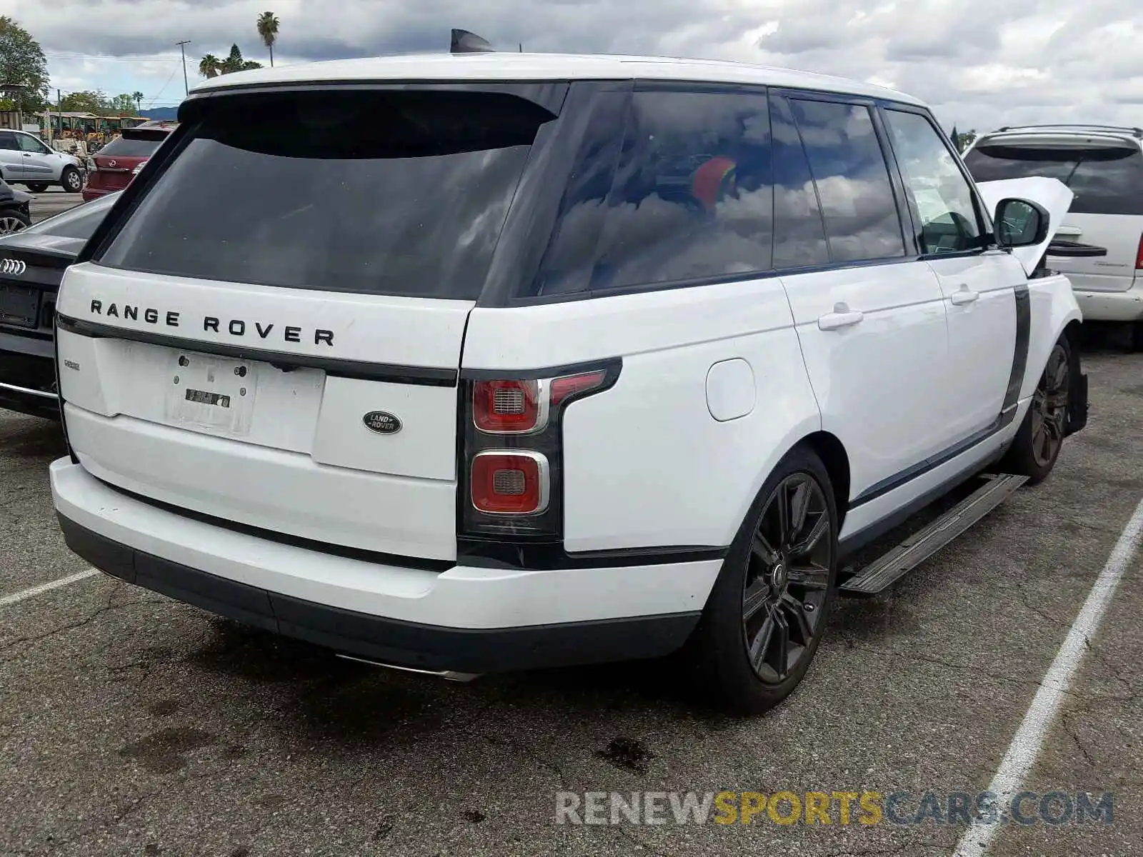 4 Photograph of a damaged car SALGS2SV8KA549125 LAND ROVER RANGEROVER 2019