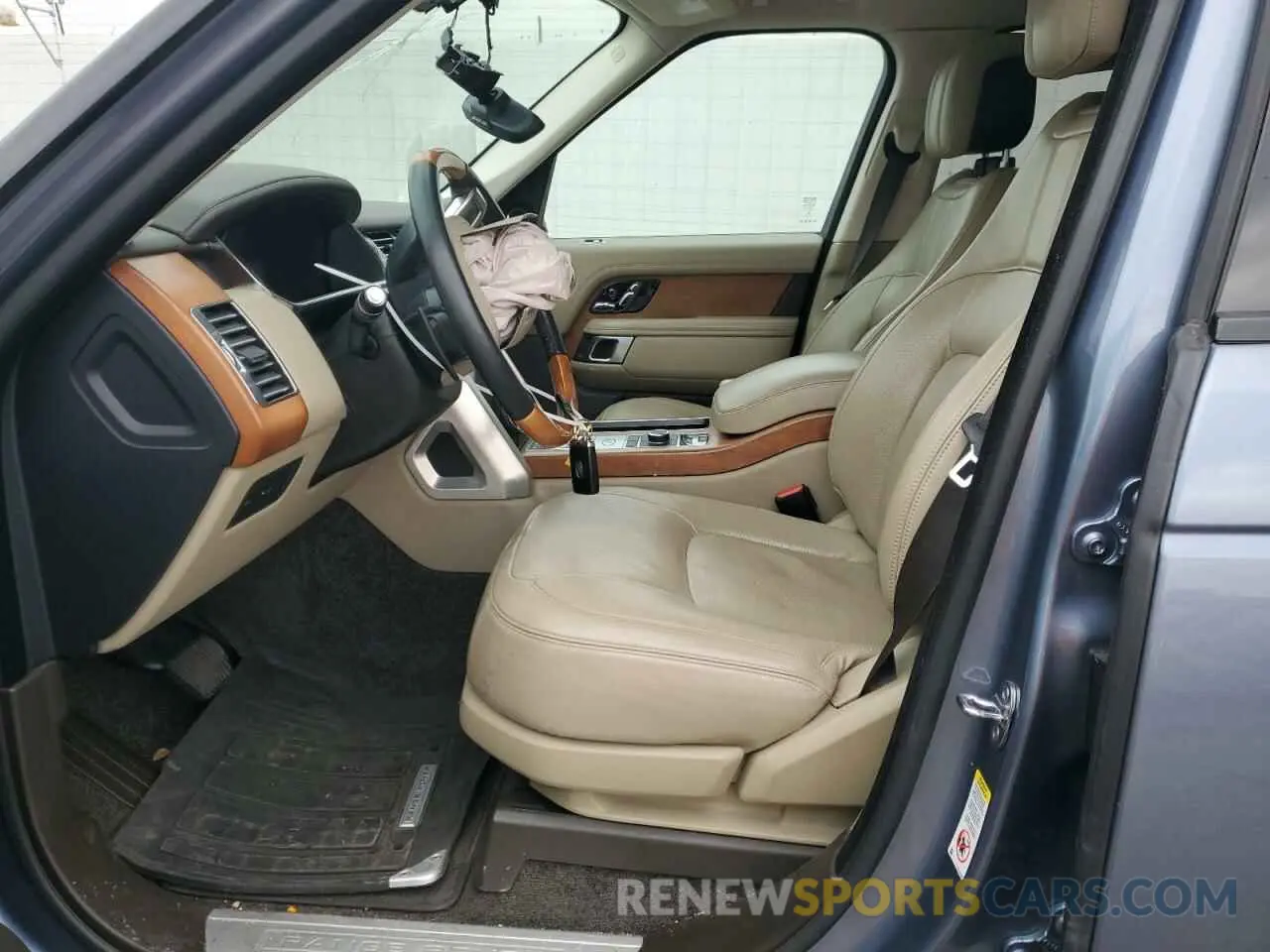 7 Photograph of a damaged car SALGS2SV9KA550350 LAND ROVER RANGEROVER 2019