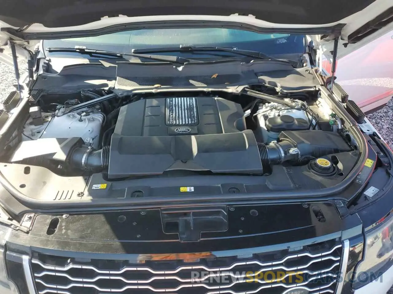 12 Photograph of a damaged car SALGS5RE0KA546386 LAND ROVER RANGEROVER 2019