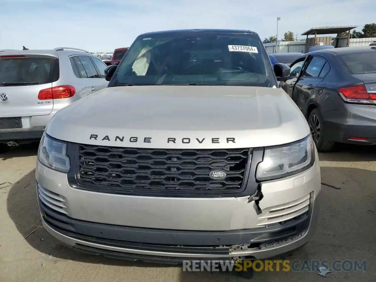 5 Photograph of a damaged car SALGS5RE0KA563852 LAND ROVER RANGEROVER 2019