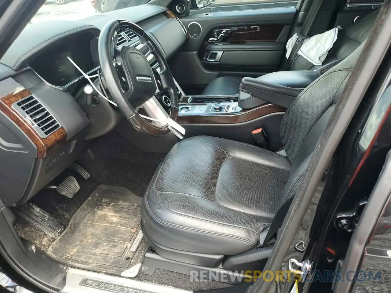7 Photograph of a damaged car SALGS5RE6KA558042 LAND ROVER RANGEROVER 2019