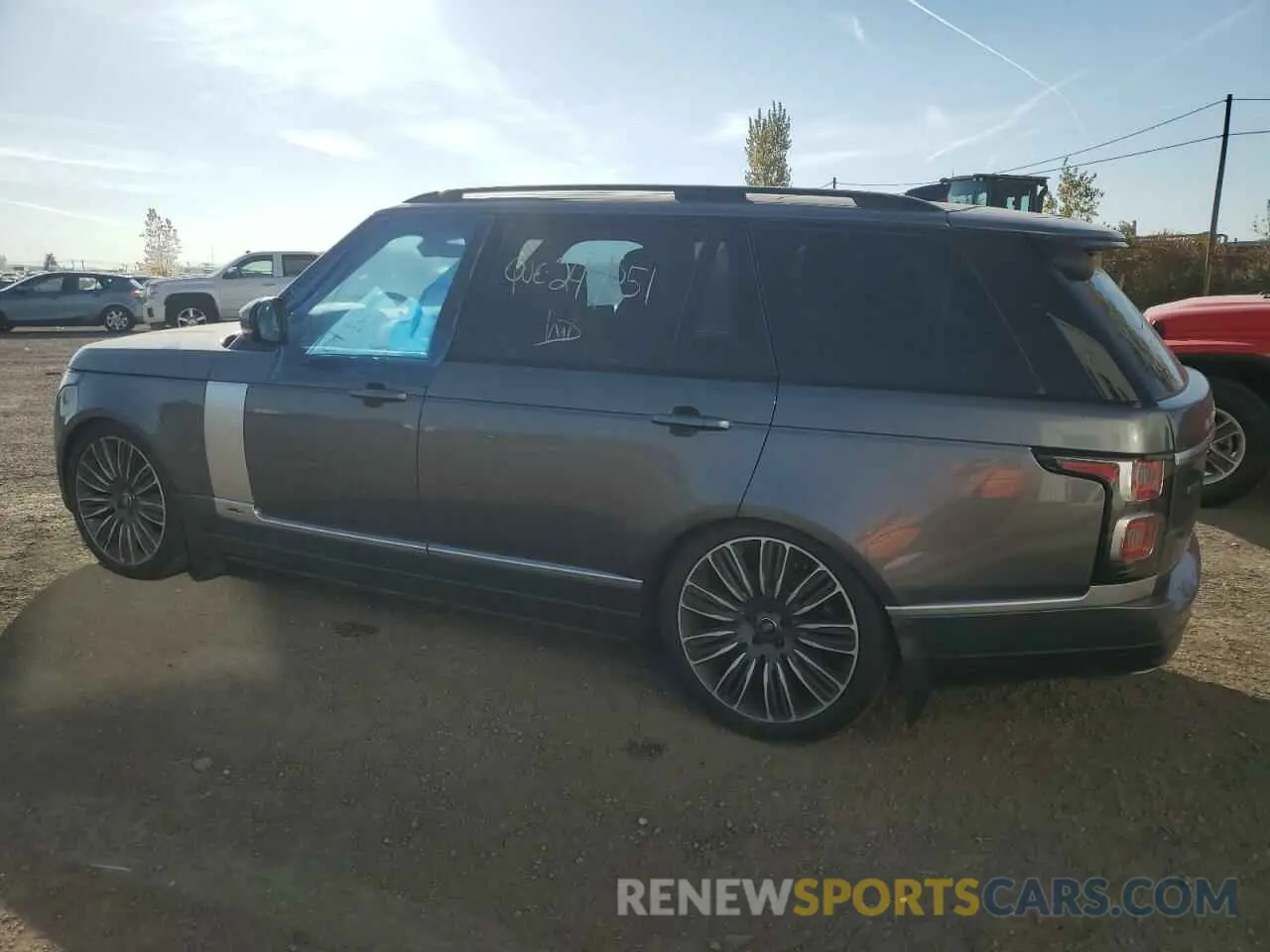2 Photograph of a damaged car SALGS5RE9KA554566 LAND ROVER RANGEROVER 2019