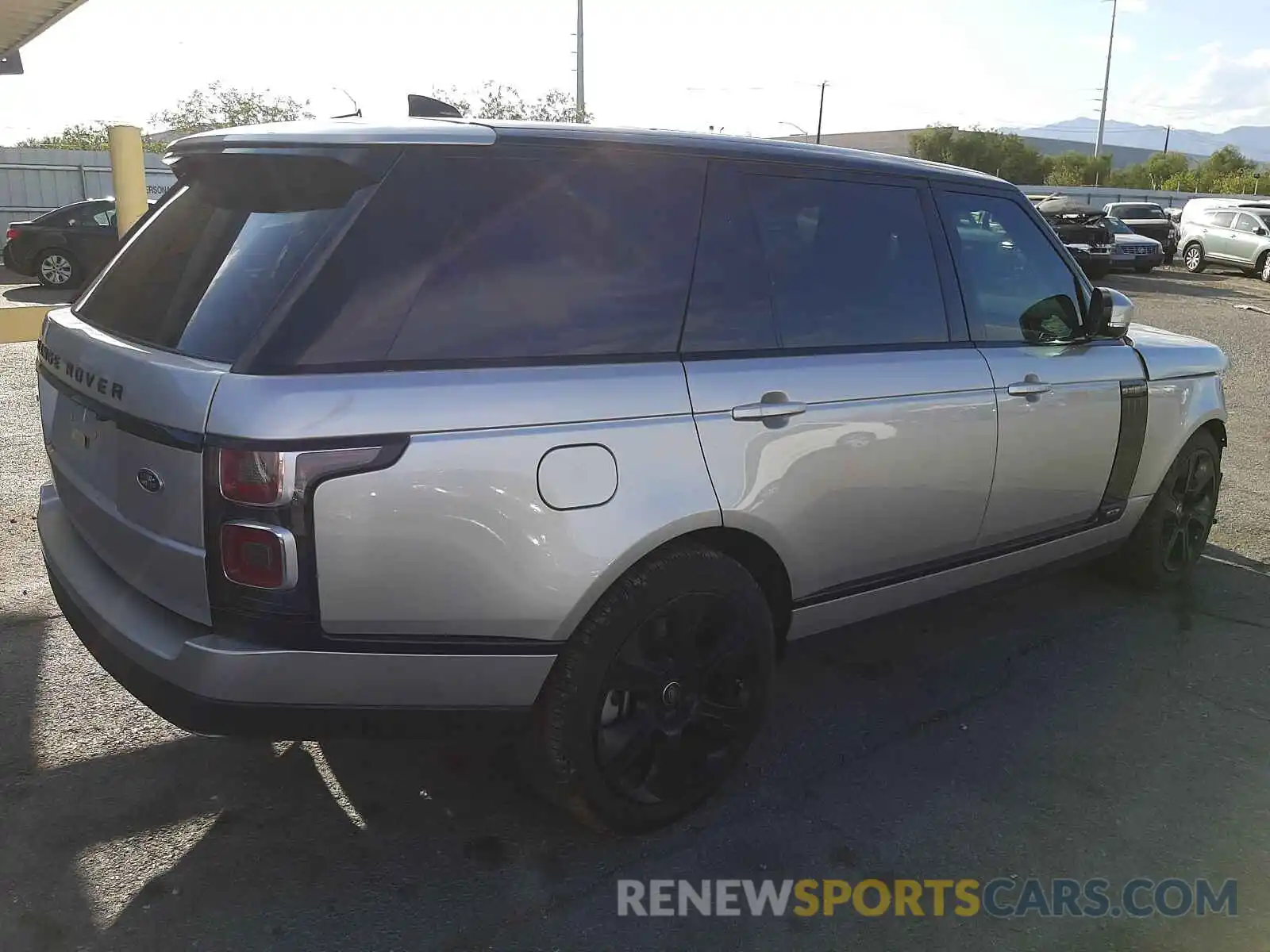 4 Photograph of a damaged car SALGS5REXKA552535 LAND ROVER RANGEROVER 2019