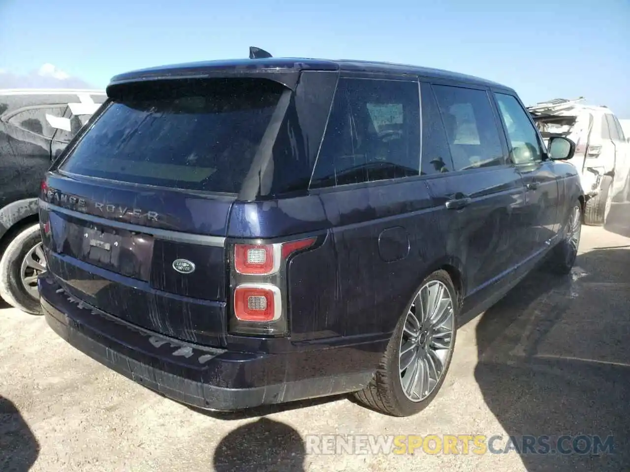 4 Photograph of a damaged car SALGV5RE3KA561052 LAND ROVER RANGEROVER 2019