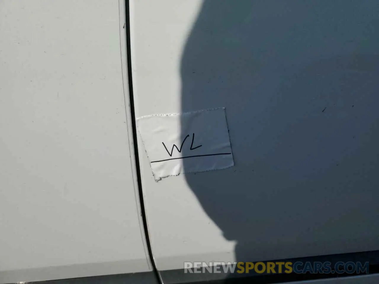 13 Photograph of a damaged car SALGW2SEXKA530547 LAND ROVER RANGEROVER 2019