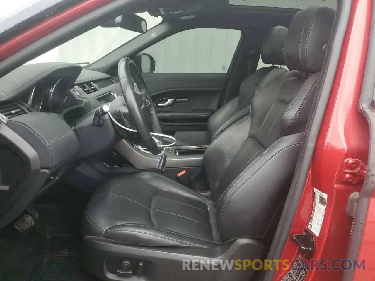 7 Photograph of a damaged car SALVC2RX5KH348141 LAND ROVER RANGEROVER 2019
