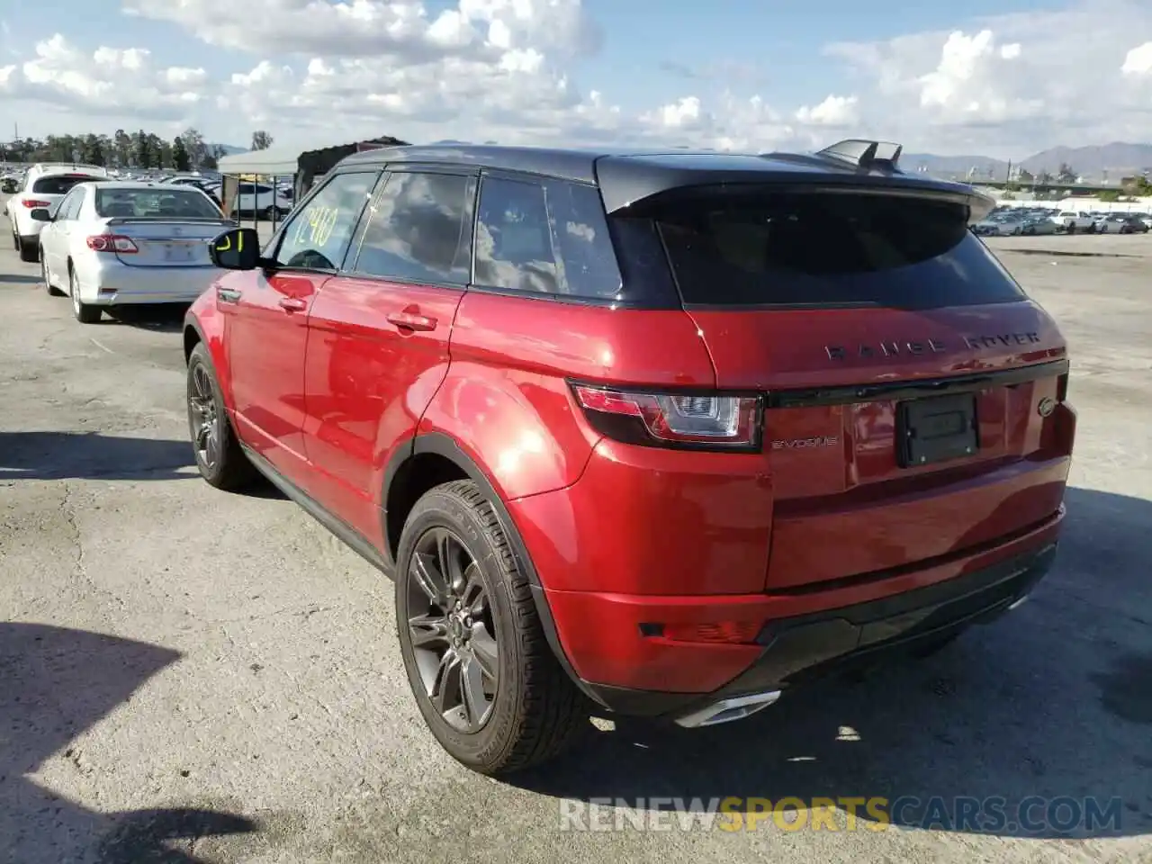 3 Photograph of a damaged car SALVC2RX9KH331570 LAND ROVER RANGEROVER 2019