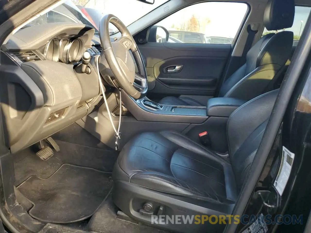 7 Photograph of a damaged car SALVP2RX2KH345878 LAND ROVER RANGEROVER 2019
