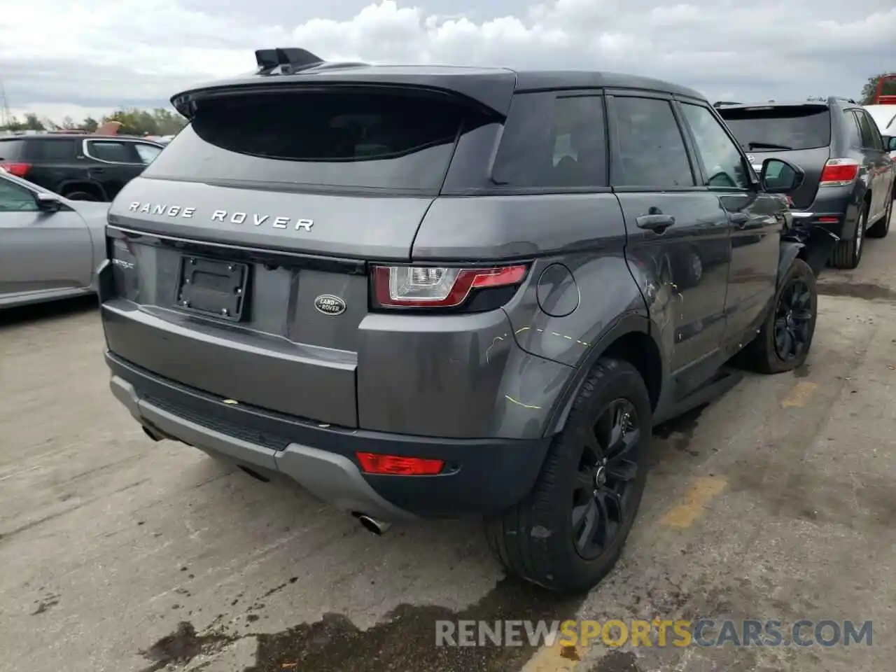 4 Photograph of a damaged car SALVP2RX2KH346819 LAND ROVER RANGEROVER 2019