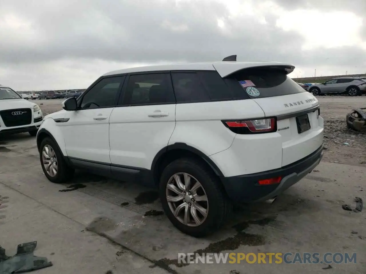 2 Photograph of a damaged car SALVP2RX2KH347646 LAND ROVER RANGEROVER 2019