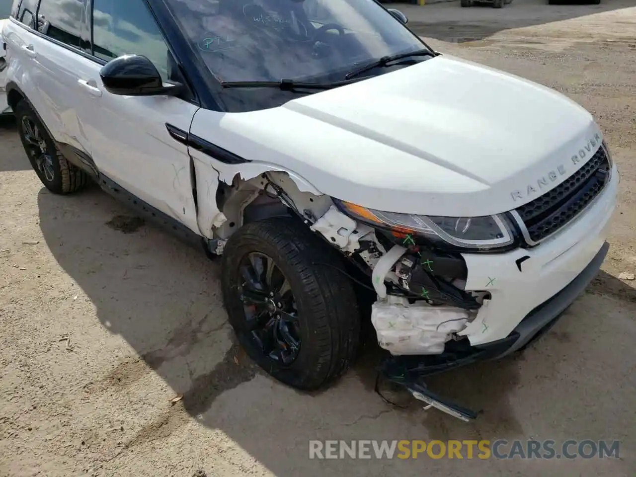 9 Photograph of a damaged car SALVP2RX4KH337989 LAND ROVER RANGEROVER 2019