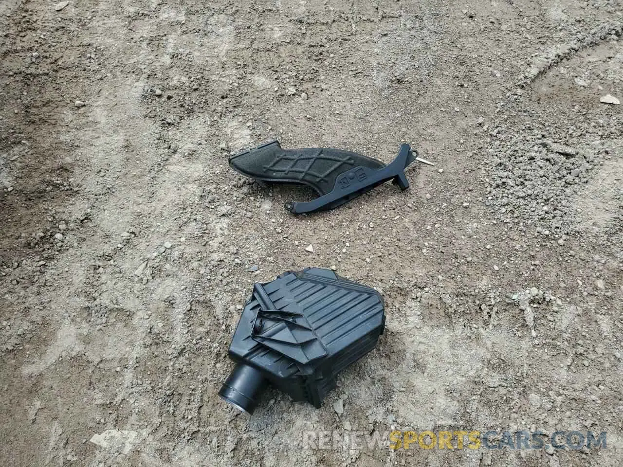 13 Photograph of a damaged car SALVP2RX5KH346040 LAND ROVER RANGEROVER 2019