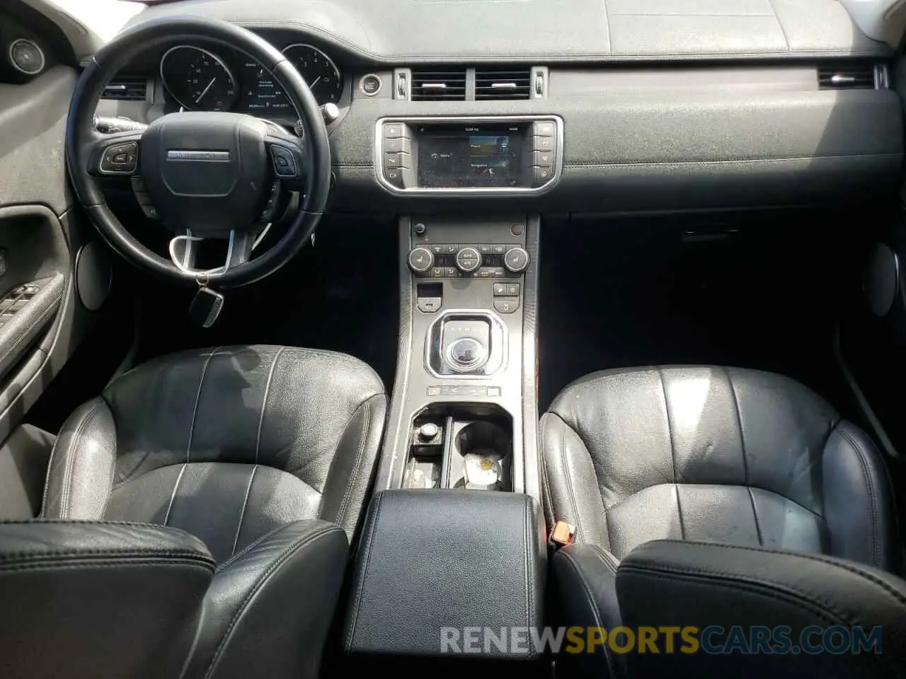 8 Photograph of a damaged car SALVP2RX5KH346040 LAND ROVER RANGEROVER 2019