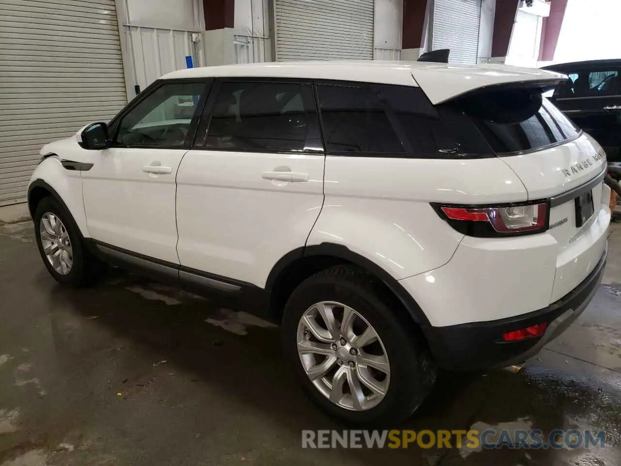 2 Photograph of a damaged car SALVP2RX6KH341168 LAND ROVER RANGEROVER 2019