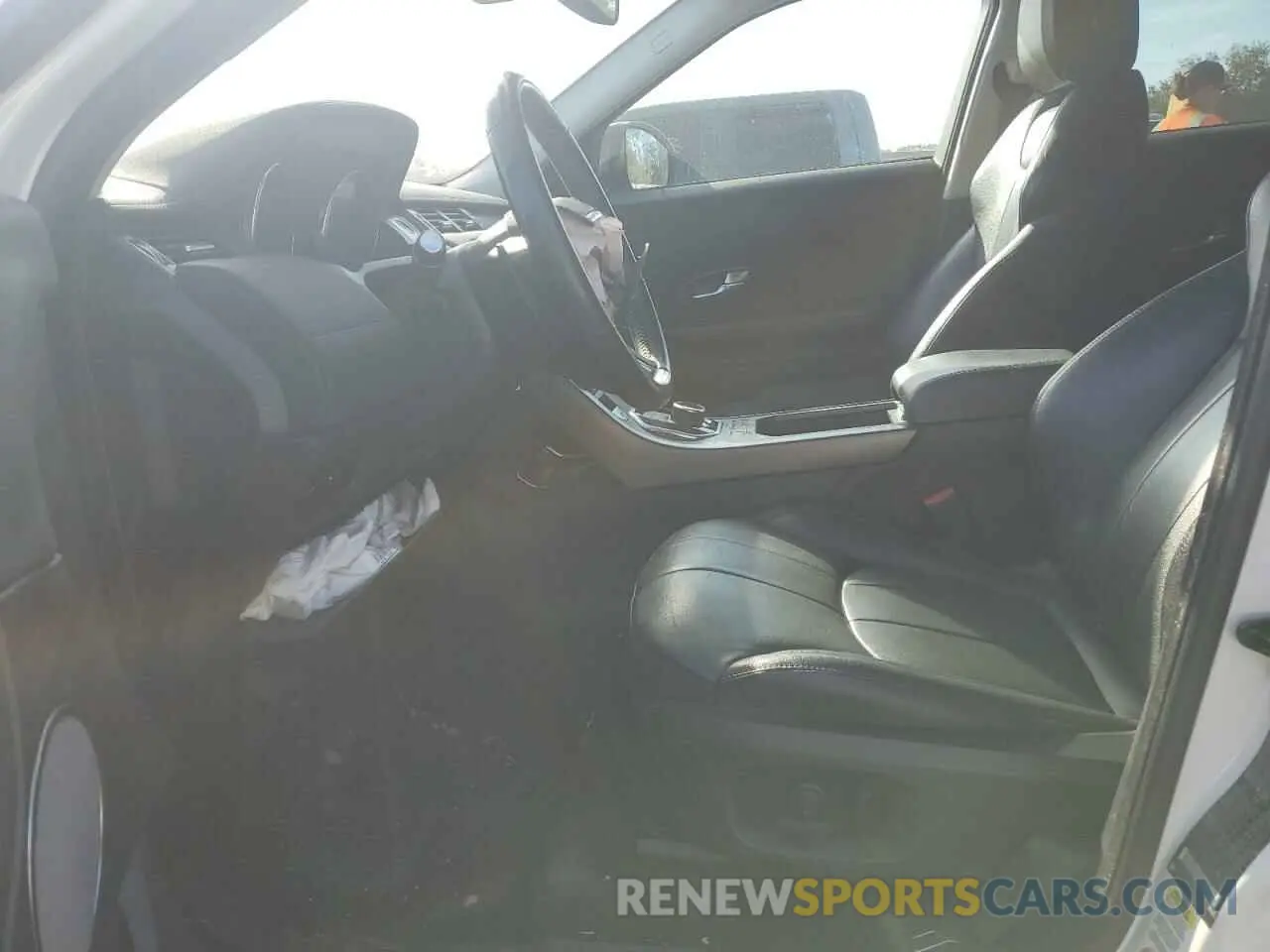 7 Photograph of a damaged car SALVP2RX7KH347318 LAND ROVER RANGEROVER 2019